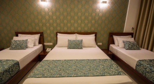 Ceyloni City Hotel image 1