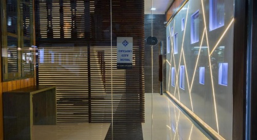 Ceyloni City Hotel image 42